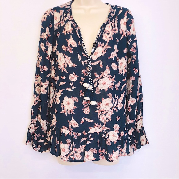 Jessica Simpson Navy Floral Popover Top - Picture 16 of 16